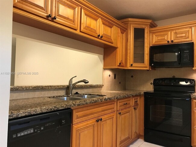 Building Photo - 3564 Magellan Cir