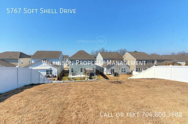 Building Photo - 5767 Soft Shell Dr