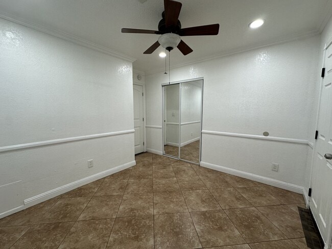 Building Photo - 4611 Harrison St