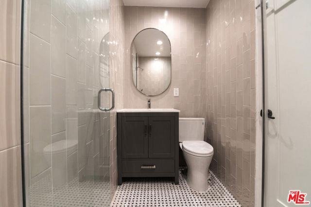 Primary Photo - 6329 W 6th St