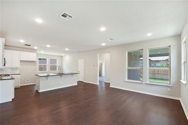 Building Photo - 2608 Granite Hill Dr