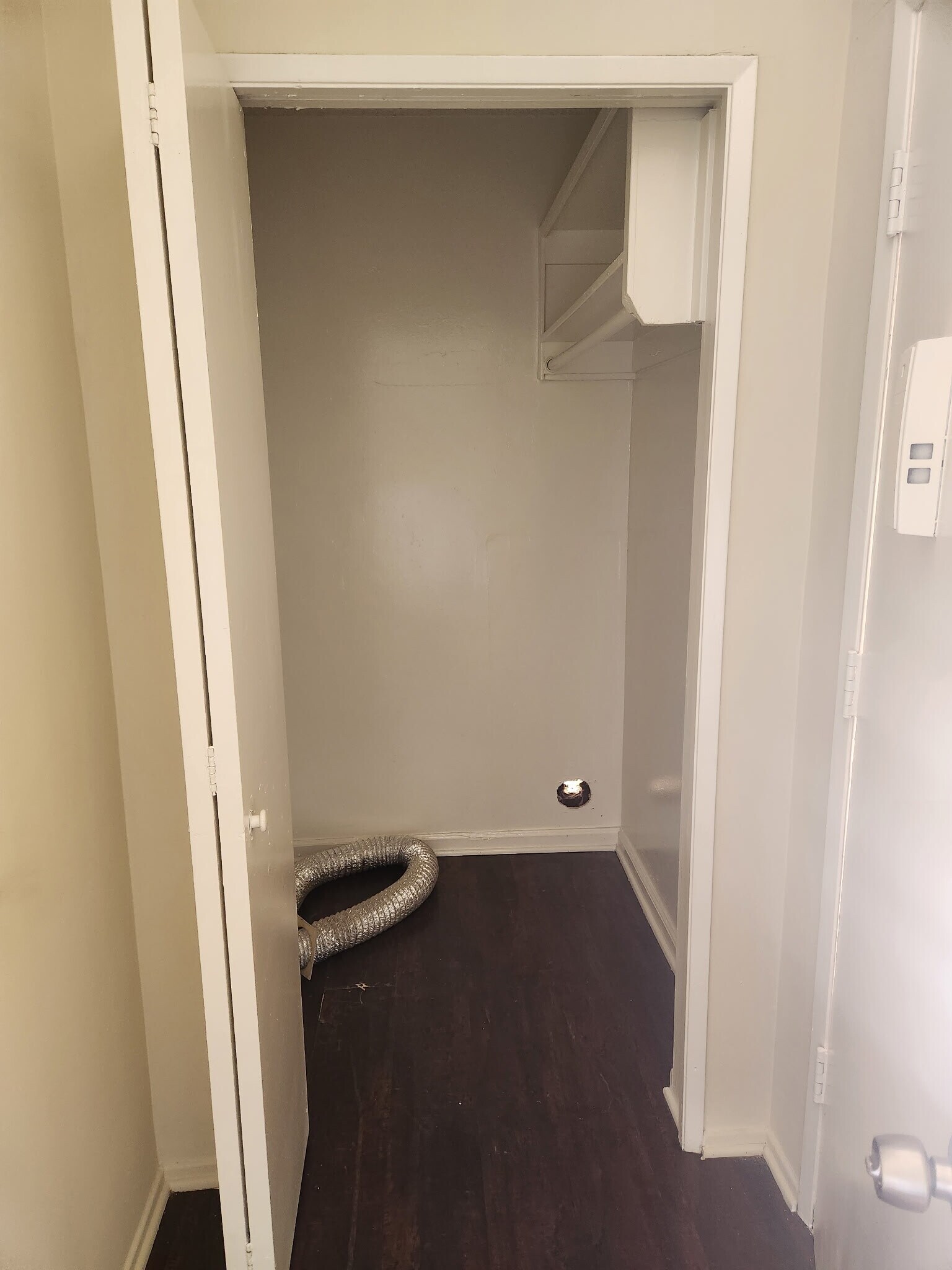 Building Photo - 1326 N Central Ave