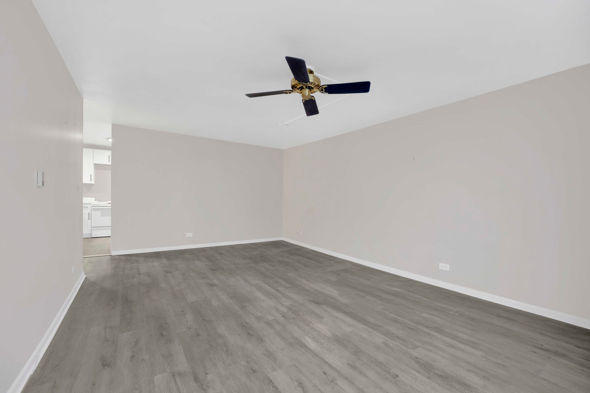 Building Photo - 720 W Gordon Ter