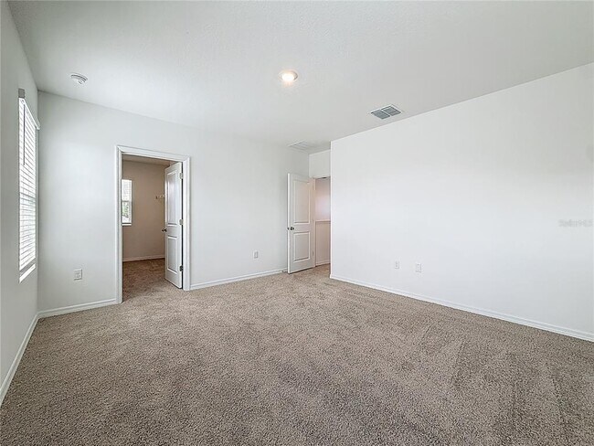 Building Photo - 35541 Kinsey Pt