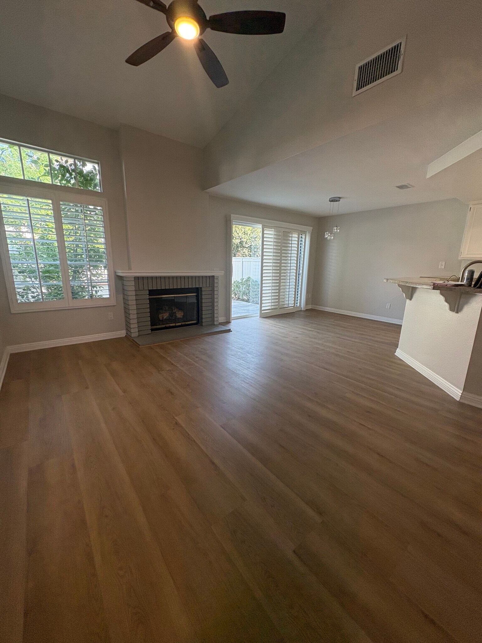 Building Photo - 2211 Carob Way