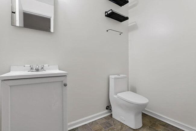 Building Photo - 6486 Ethan Dr