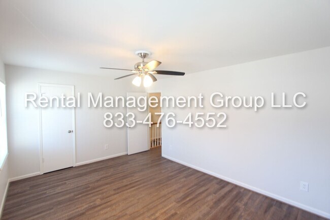 Building Photo - Newly Updated 3BR 2.5BA Townhome in Most Convenient Pelham Location