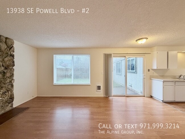 Building Photo - 13938 SE Powell Blvd