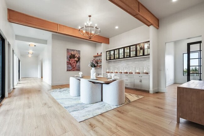Building Photo - 12401 Rivendell Ct