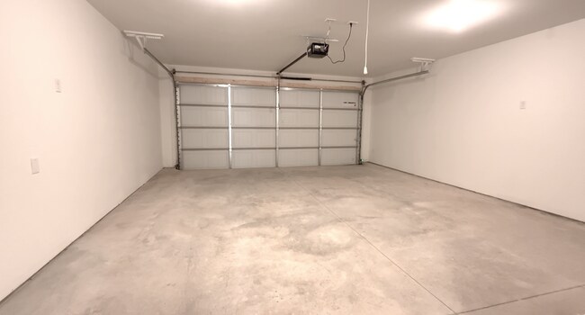 Building Photo - 3700 N Wiley Dr