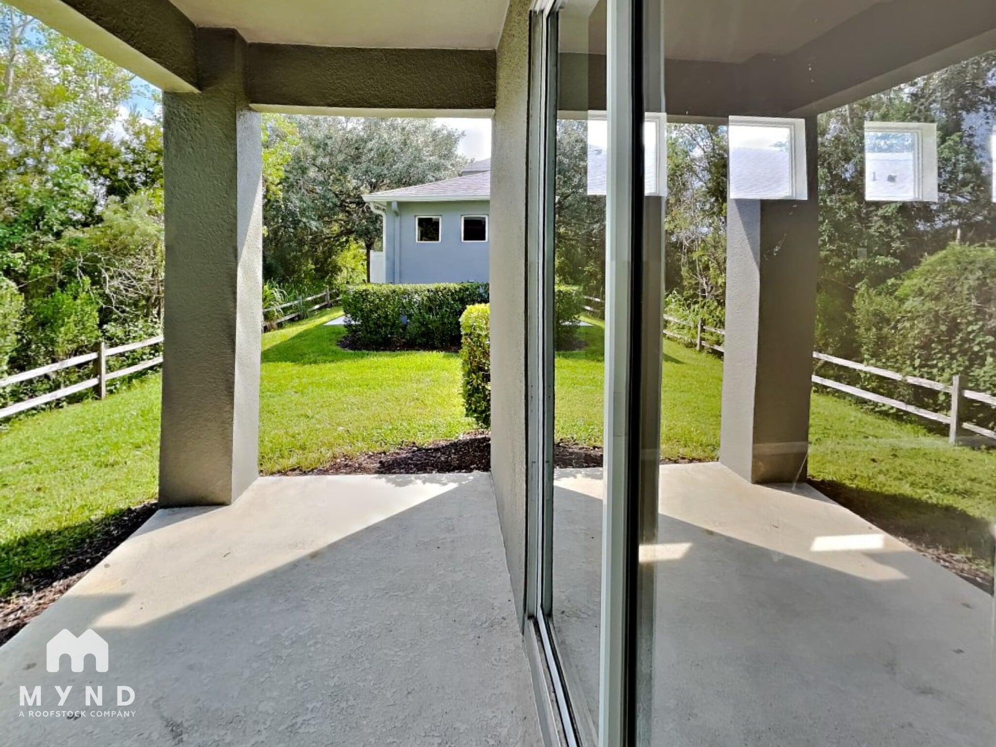 Building Photo - 1460 Travertine Terrace