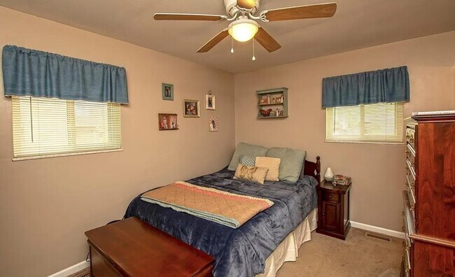 Building Photo - 2640 Bellsburg Dr