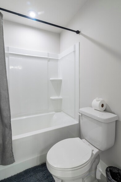 Building Photo - 1673 Unison Dr