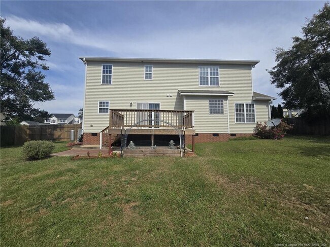 Building Photo - 115 Haywood St