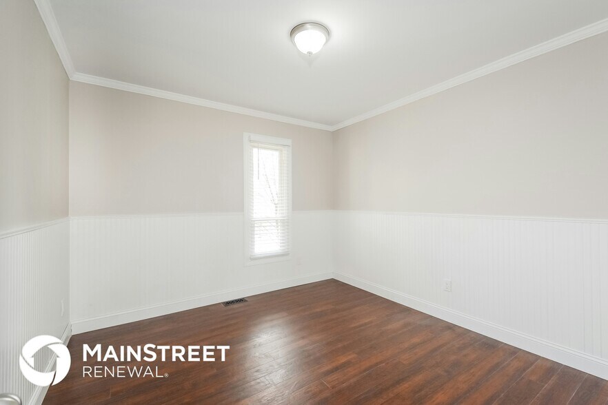 Building Photo - 3 Greenfield Ct