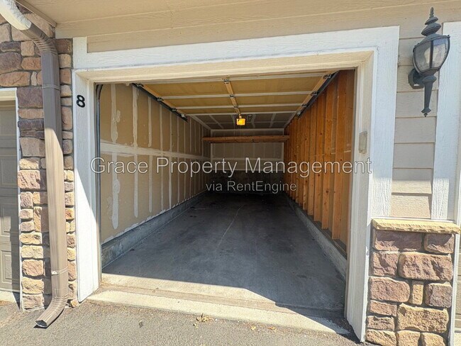 Building Photo - 12711 Colorado Blvd