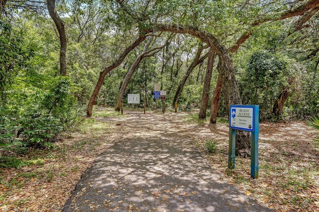 Building Photo - Townhome  in The Enclave at Summer Beach