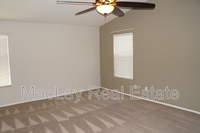 Building Photo - 3418 W Adobe Dam Rd
