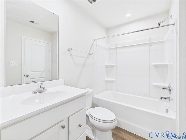 Building Photo - 5345 Canterbury Rdg Ct