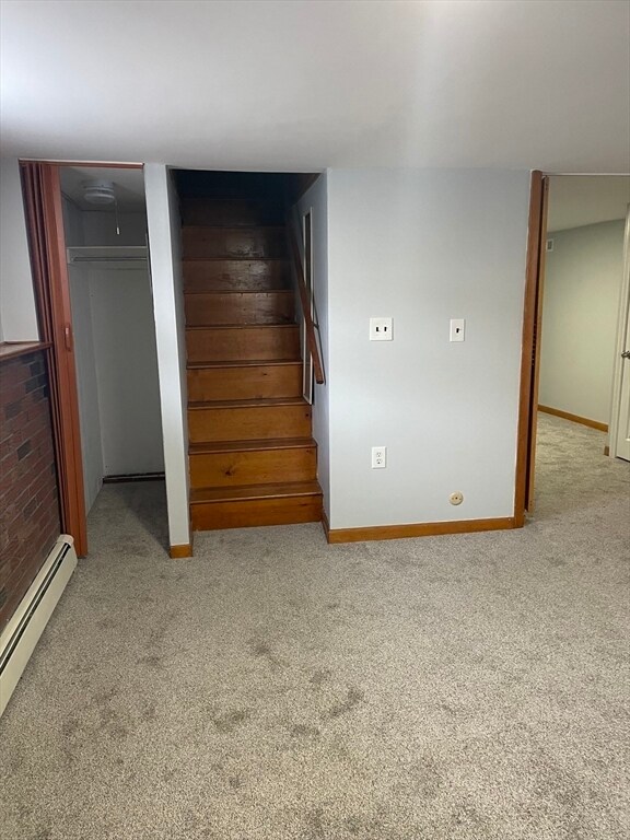 Building Photo - 9 Hall St