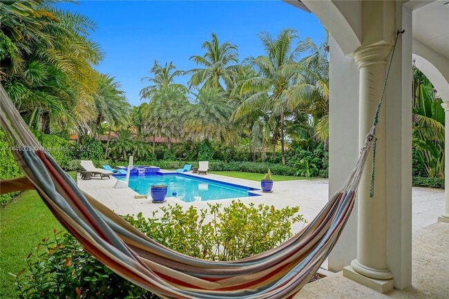 Building Photo - 3747 Prairie Ave