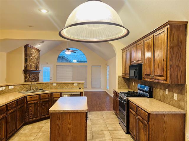 Building Photo - 132 Cassandra Dr