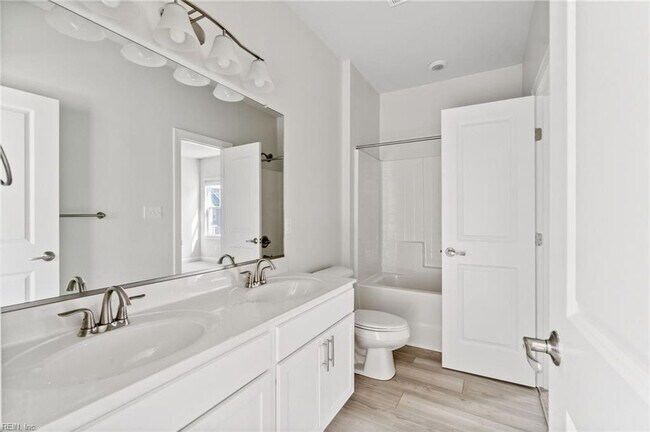 Building Photo - 2259 Sanibel Ln