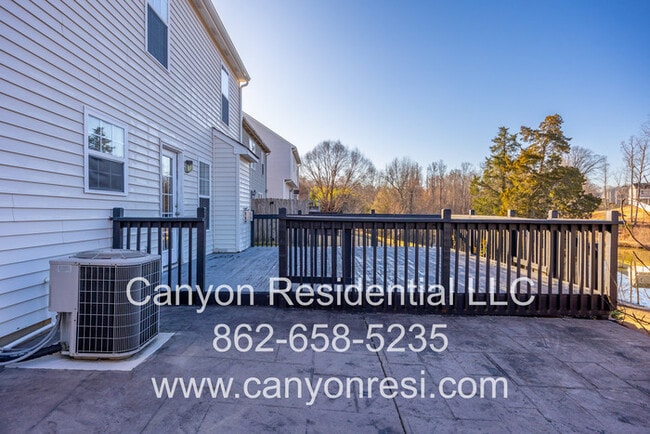 Building Photo - 4148 Salem Springs Ct