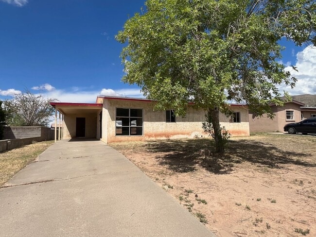 Primary Photo - Three bedroom home with large fenced-in ba...