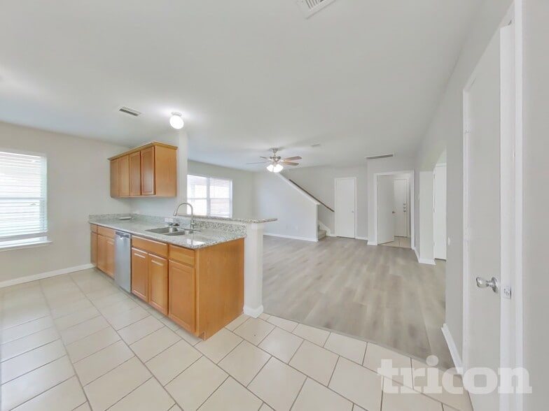 Building Photo - 19042 S Whimsey Dr