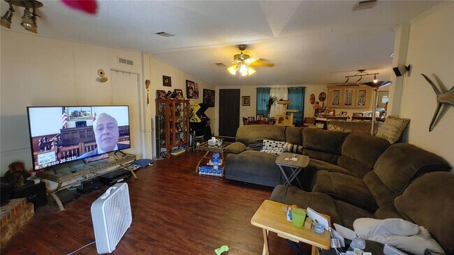 Building Photo - 11025 Pinto Dr