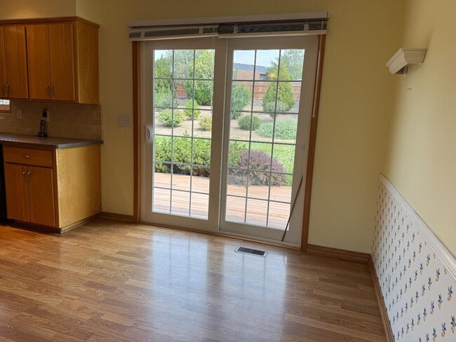 Building Photo - 1416 Scenic Dr