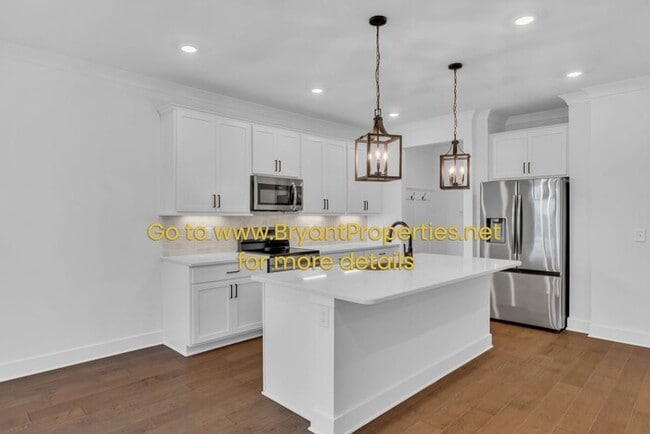 Building Photo - Gallatin - New 5-bedroom, 4-Baths