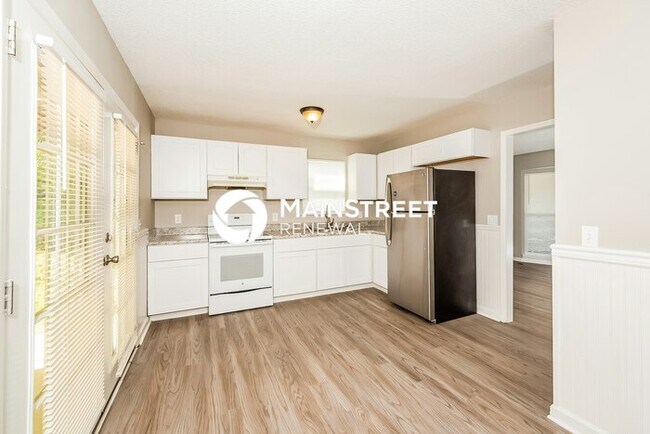 Building Photo - 3 Bedroom Pet-Friendly Home in Pinson, AL with Main Street Renewal