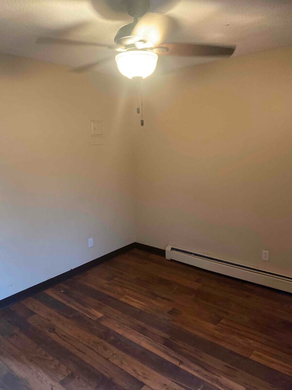 Building Photo - 7755 48th Ave