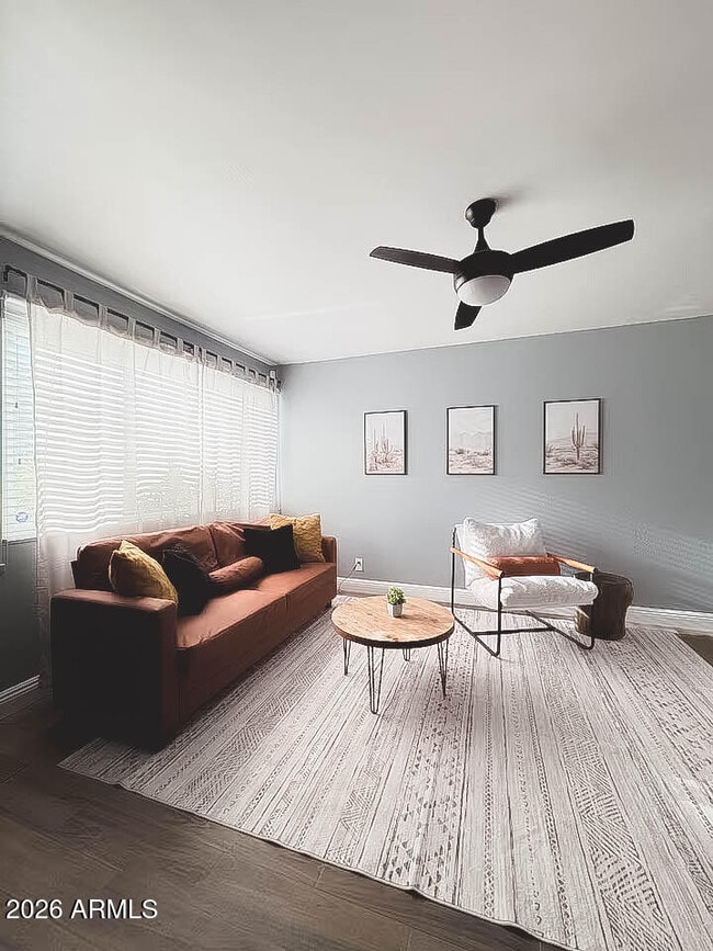 Building Photo - 8055 E Thomas Rd