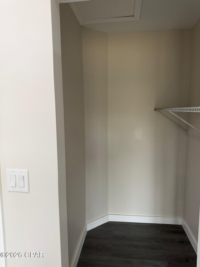 Building Photo - 2828 La Mesa Ave