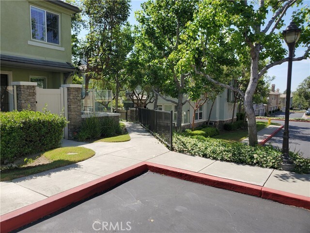 Building Photo - 12275 Chantrelle Dr