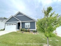 Building Photo - 72 Leyland Cir