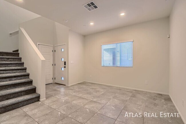 Building Photo - 4452 Sapphire Moon Ave