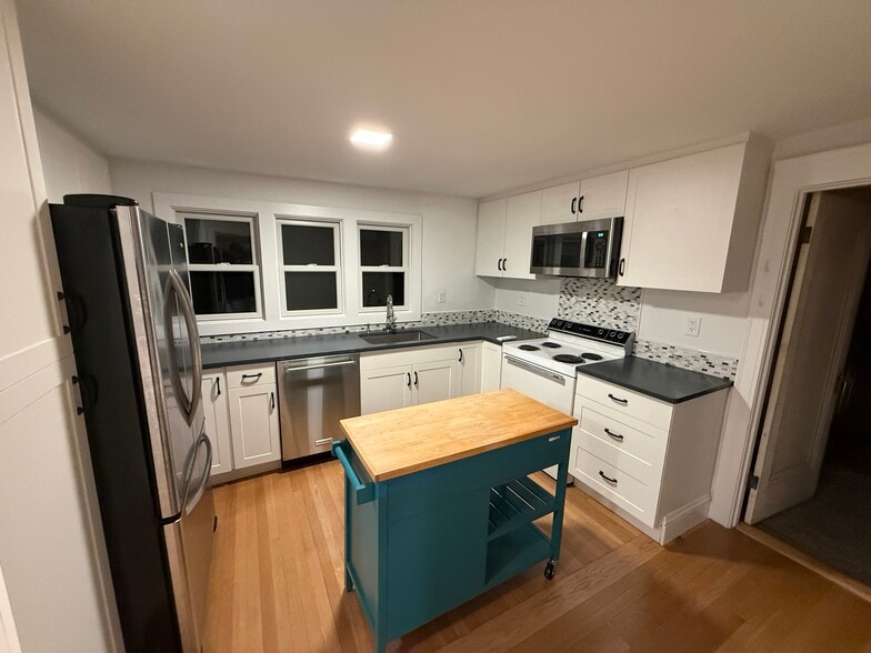 Primary Photo - 26 Saint Elmo Rd