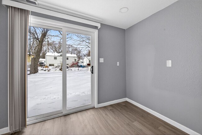 Building Photo - For Rent – 3 Bedroom Home | Section 8 Welcome