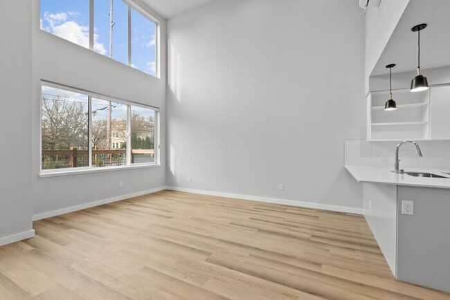 Building Photo - Stunning Brand-New Ballard Townhome with A...