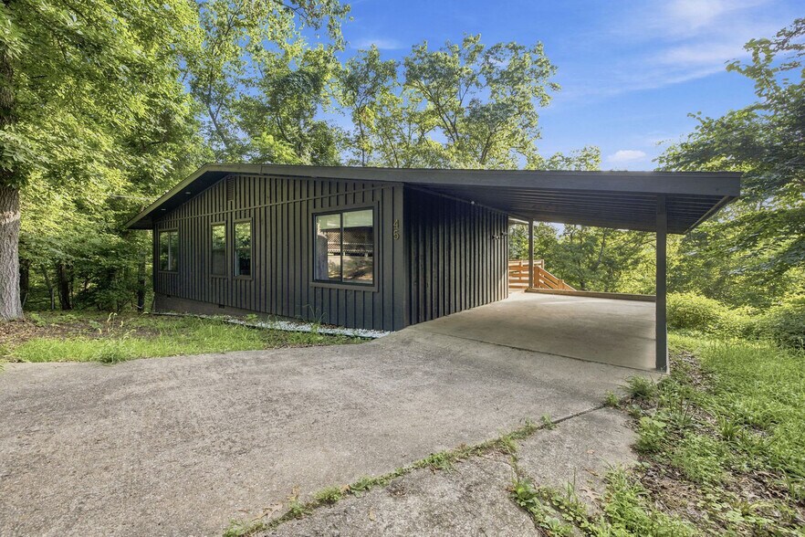 Building Photo - 45 Grisham Dr