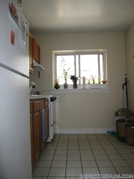 Building Photo - 65 Chiswick Rd