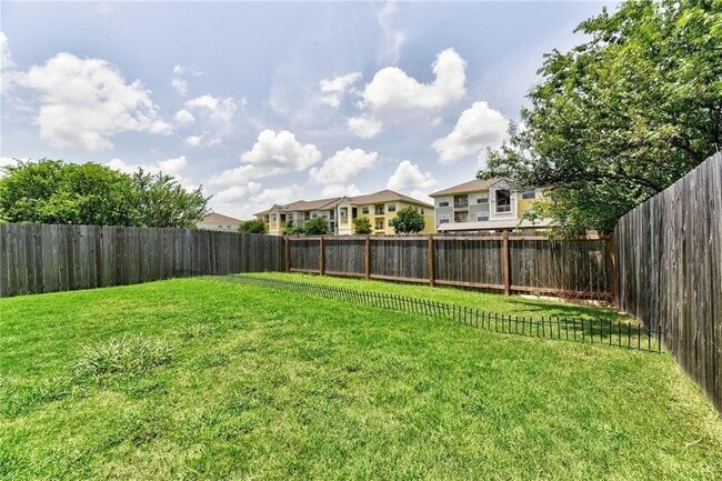 Building Photo - 1432 Anise Dr