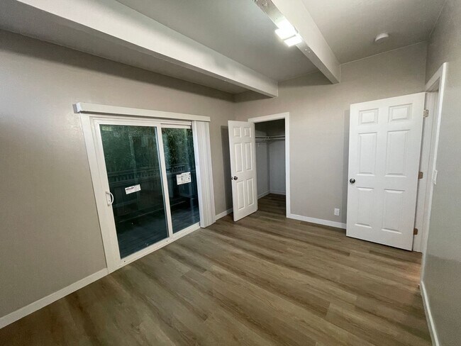Building Photo - FREE RENT SPECIAL -Pismo Beach rental 2 blocks from the beach