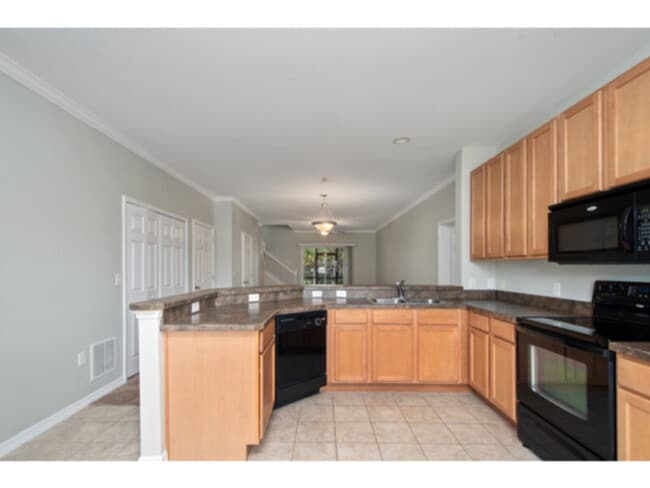 Building Photo - 5948 W Poplar Springs Cir