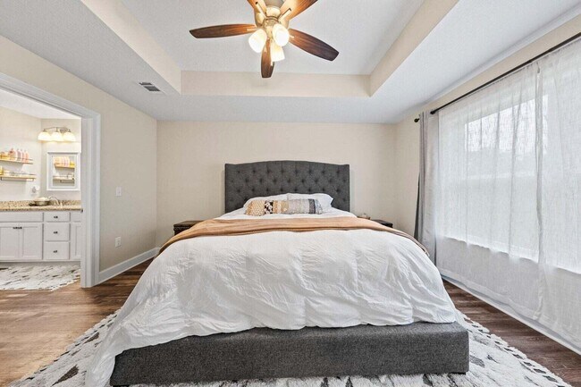 Building Photo - 2784 Keats Dr