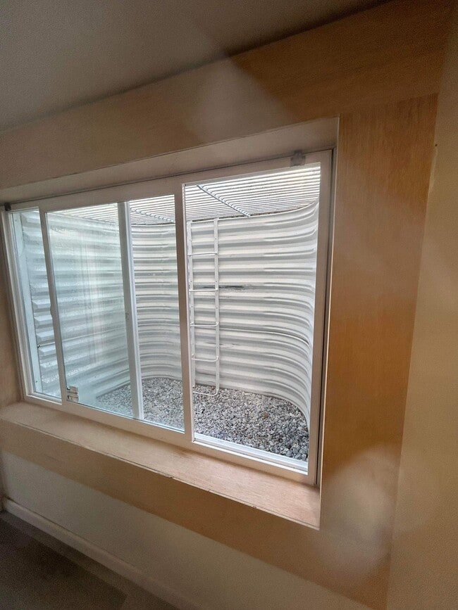 Building Photo - 121 Southern Blvd